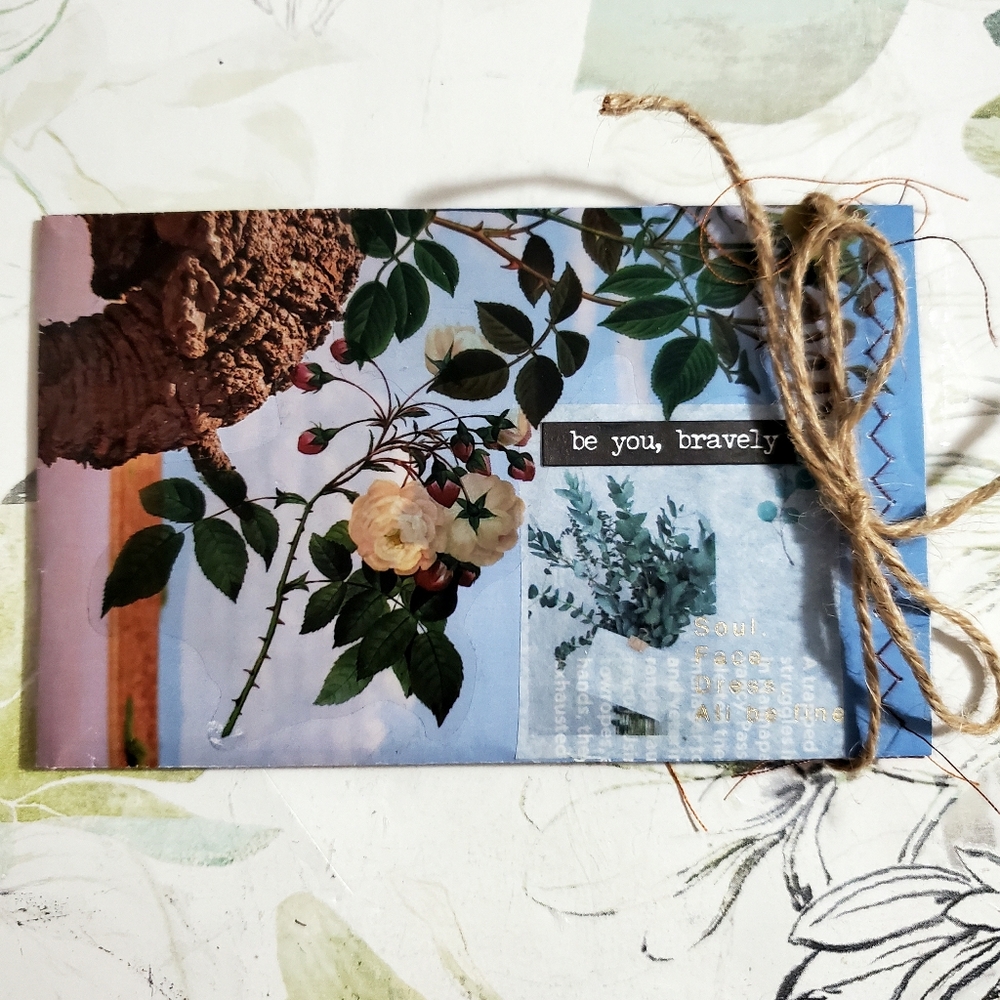 😀 HAND CRAFTED Set of 3 paper wallets with ephemera and twine closure - Picture 6 of 11
